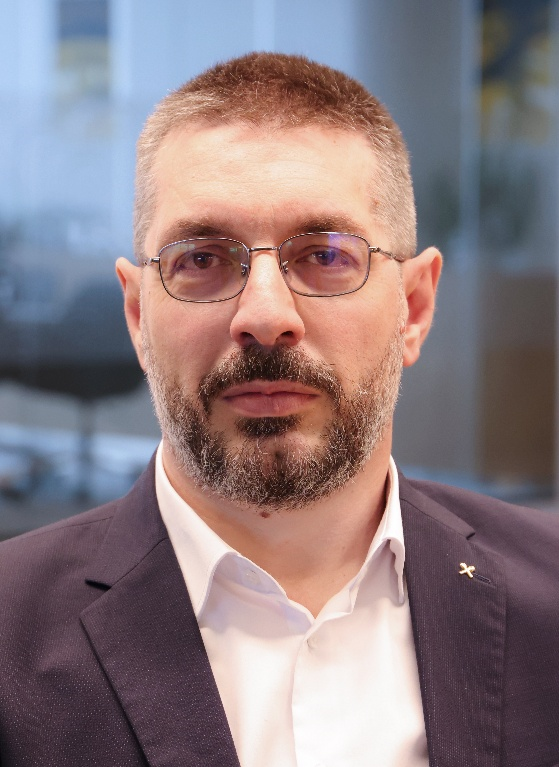  Deyan Ivanov 