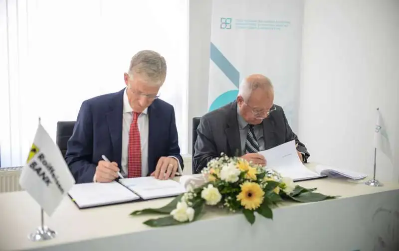 Signing of Warranty Agreements