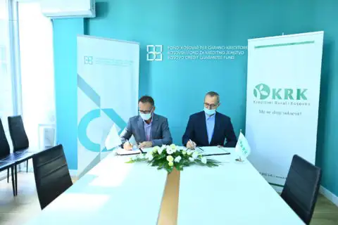 KCGF signs agreement with Rural Credit of Kosovo (KRK)