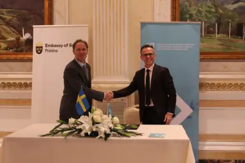 Kosovo Credit Guarantee Fund and Swedish International Development Agency -Sida sign the guarantee agreement